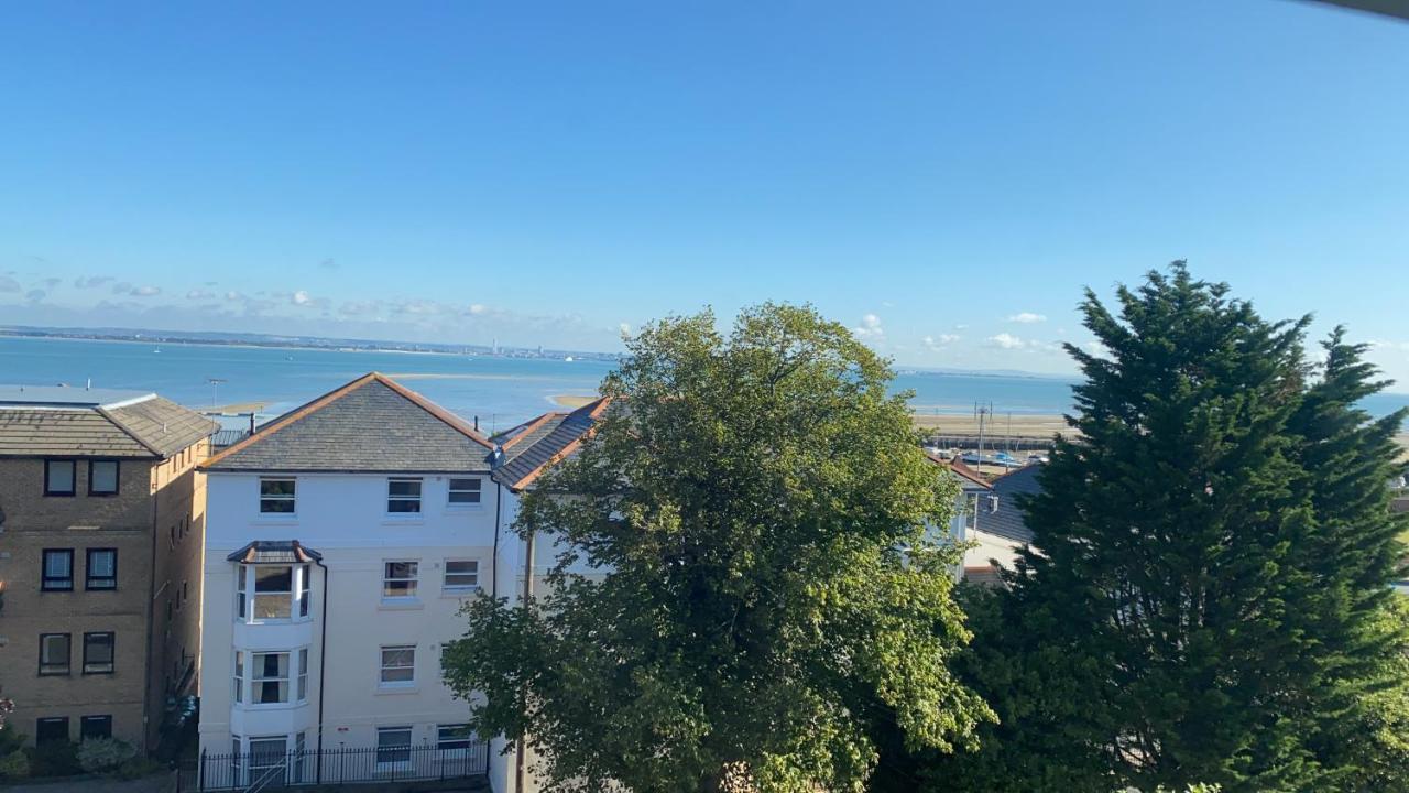 Serene In Ryde Ryde  Zewnętrze zdjęcie